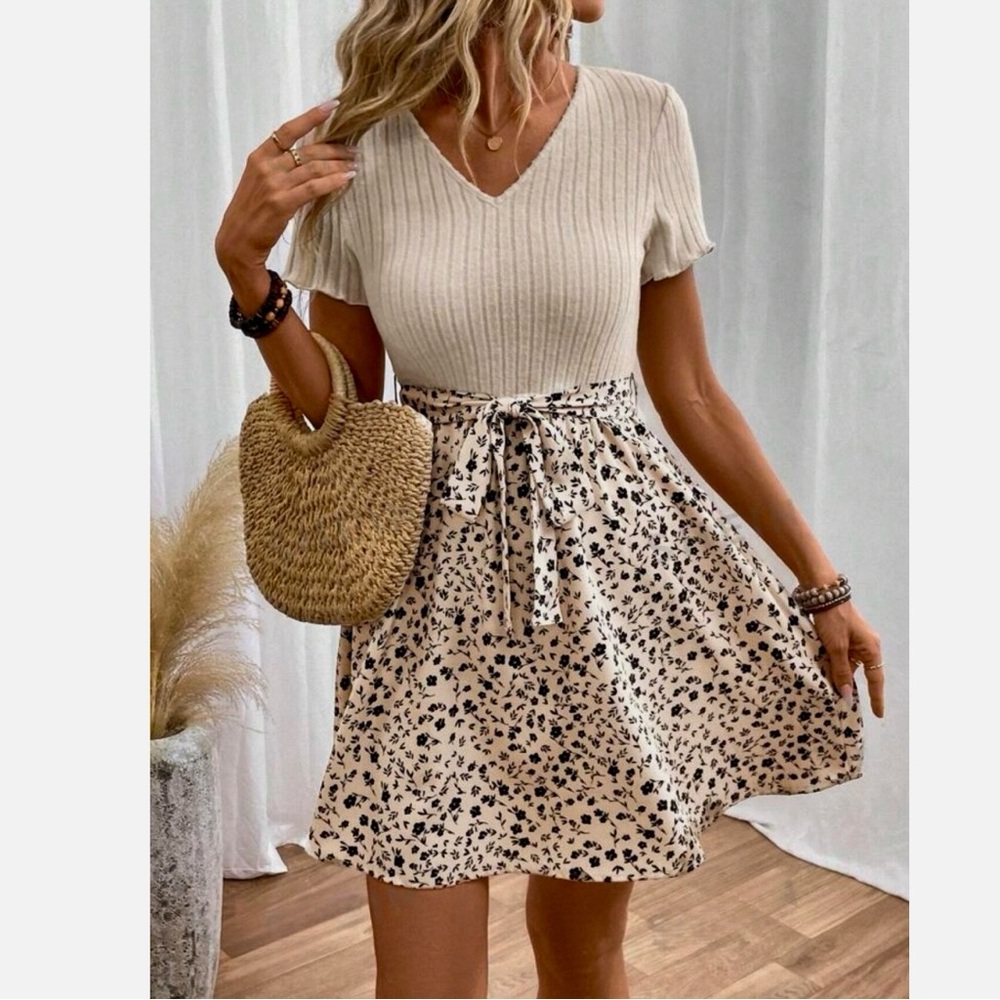 Frenchy Women's Printed Tie Waist V-Neck Elegant And Simple Dress